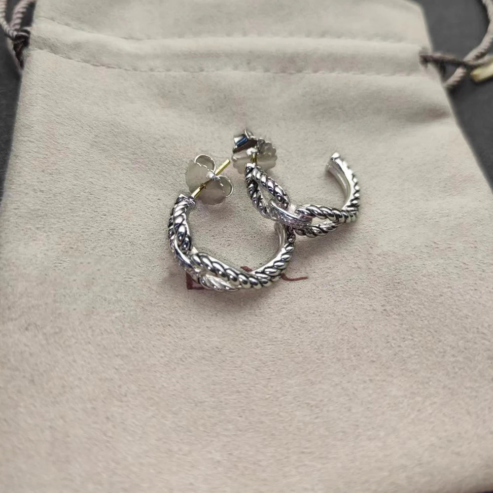 High Quality Fashion Classic 925 Silver Dy New Stud Earrings For Everyday Wear