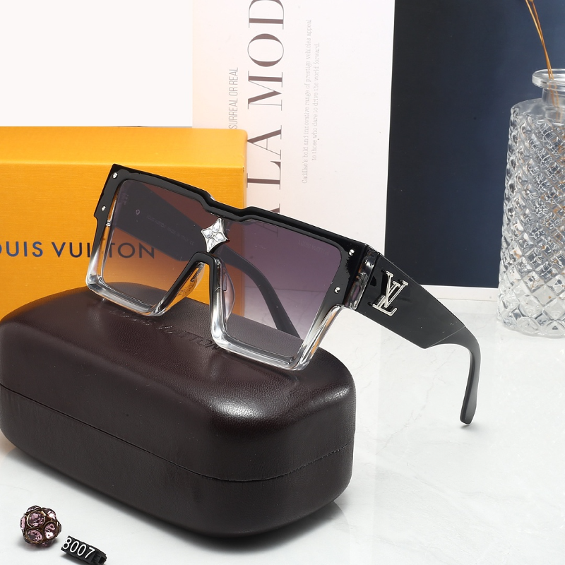 8007 Sunglasses with box