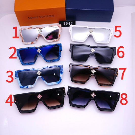 1047 Sunglasses with box