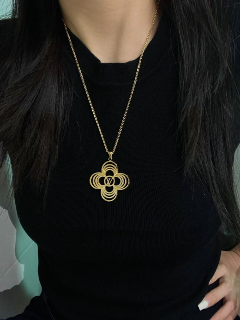 X701  Women's Titanium Steel Necklace Jewelry