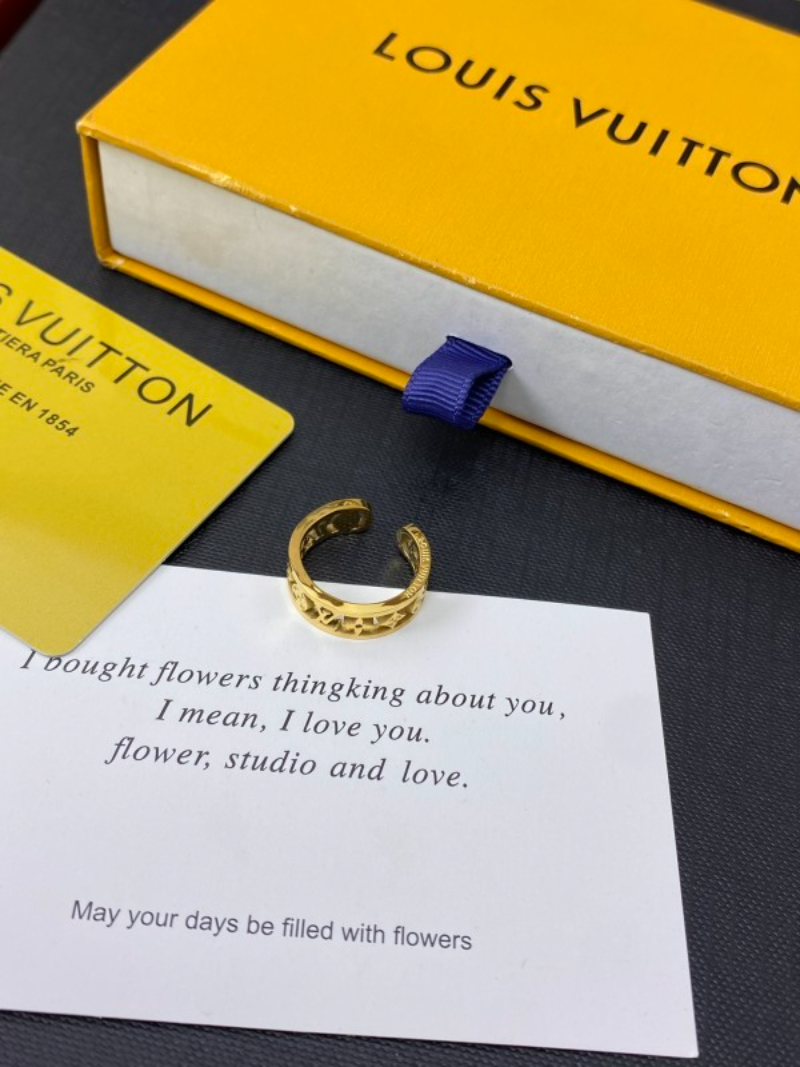 J147   Women's Titanium Steel Ring Jewelry