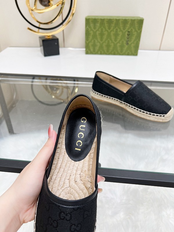 OGS32 Women 35-42 Shoes with box