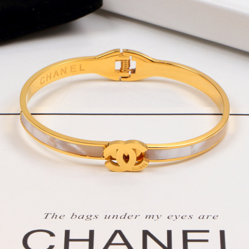CHB22 Fashion boutique bracelet 316L stainless steel gold-plated bracelet, women's shell bracelet jewelry