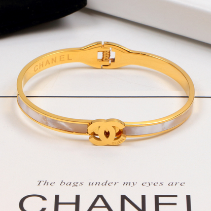 CHB22 Fashion boutique bracelet 316L stainless steel gold-plated bracelet, women's shell bracelet jewelry