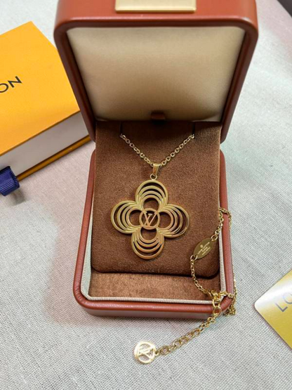 X701  Women's Titanium Steel Necklace Jewelry