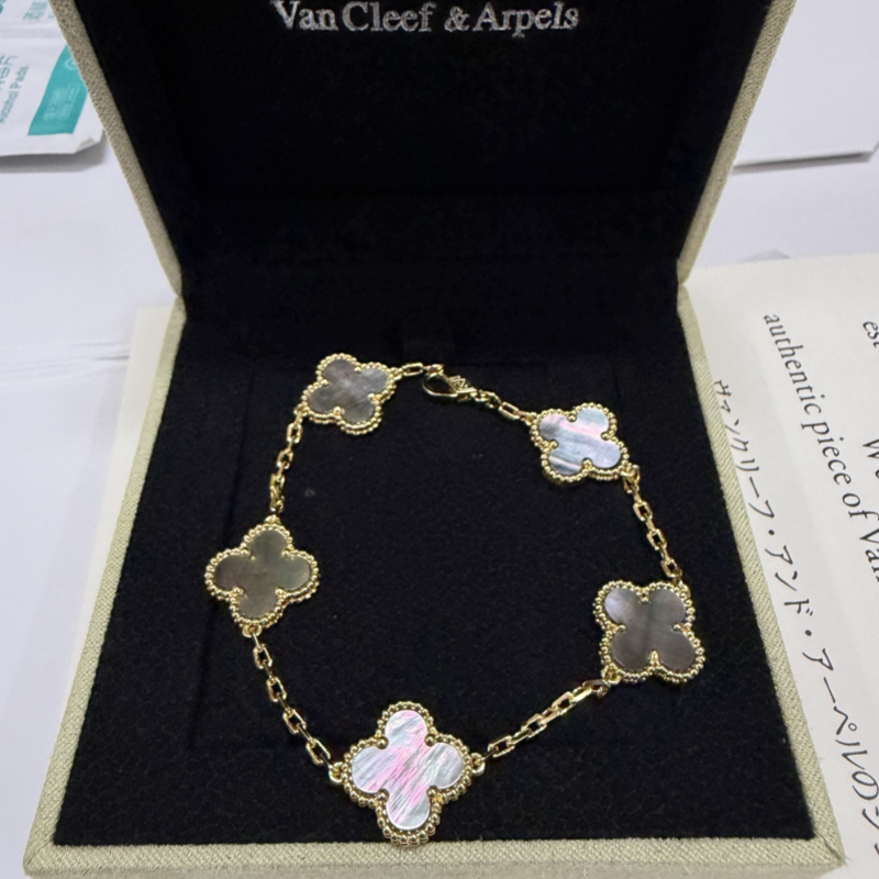 VAB38 Classic Four Leaf Clover High Quality Shell Bracelet Jewelry 1:1