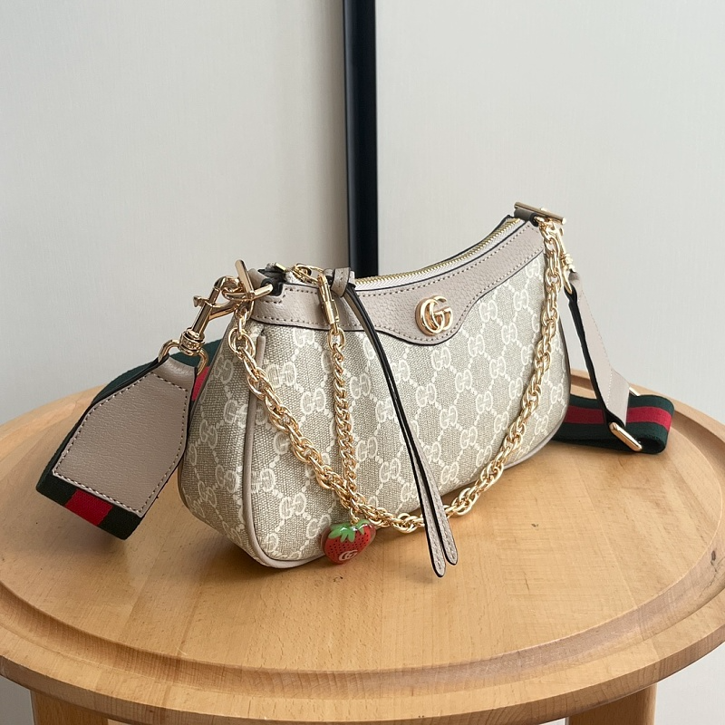 LGP111 bag 25X15.5X6cm Shoulder bags