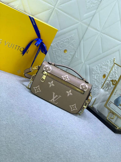 LLP040 Leather bag 21.5x13.5x6CM Bags