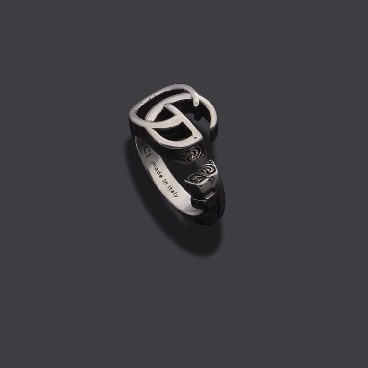 GJ01   Women's Key Carved Ring Jewelry