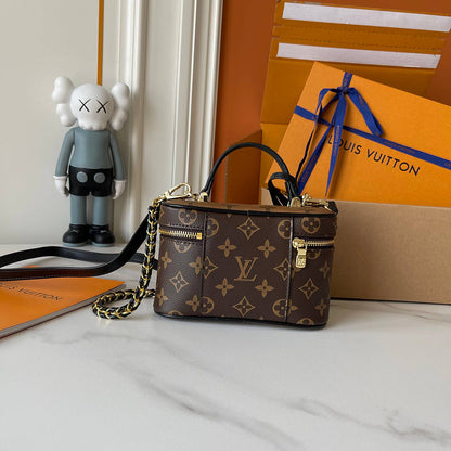 LLP221 Shoulder Bag 19-11-6.5CM Bags