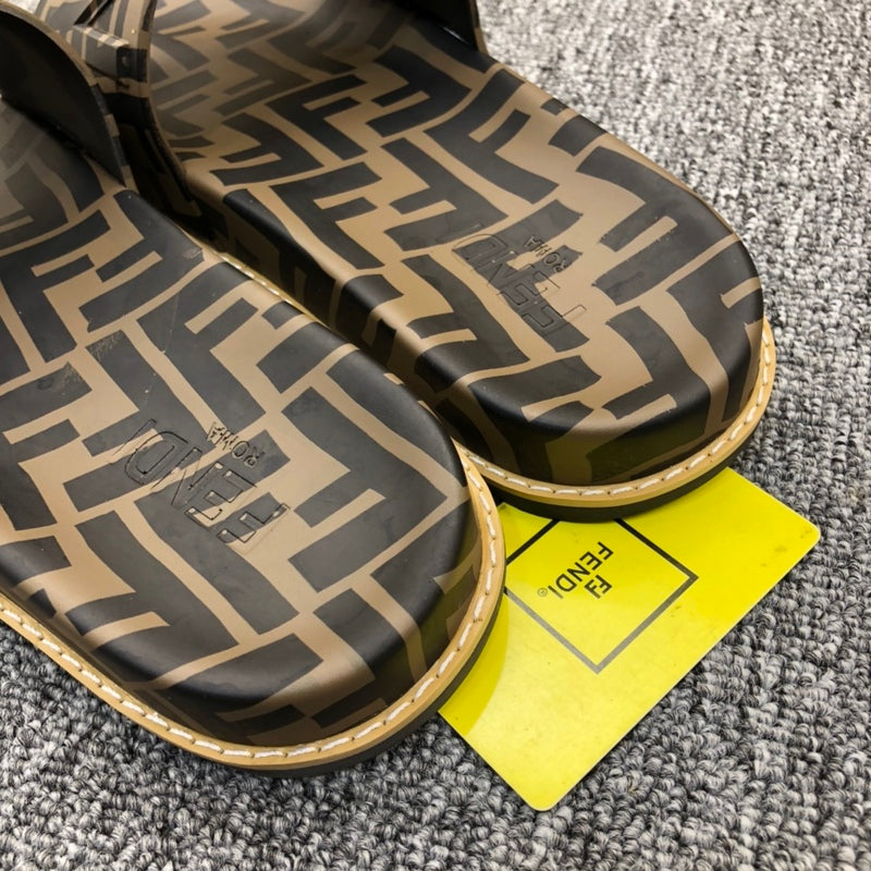 YFS4 Couple slippers Size 36-45 Shoes with Box