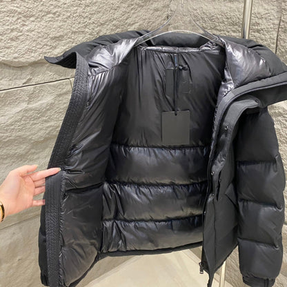 042060  Men's and women's down jackets