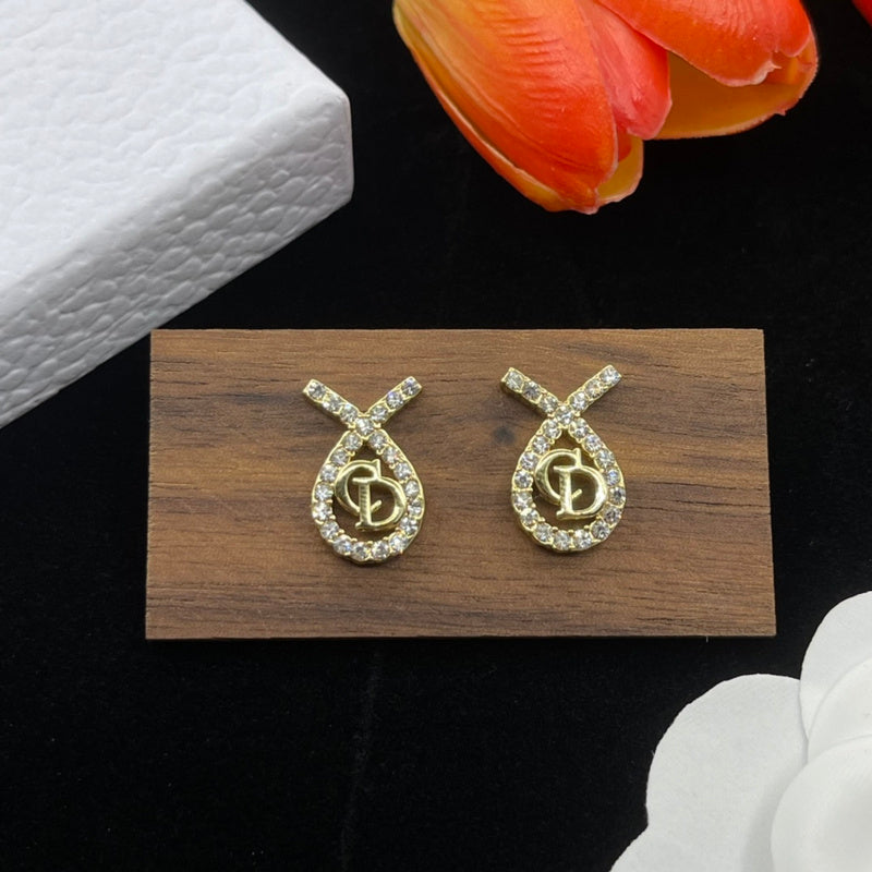 DIE26   Woman fashion alloy earrings  Jewelry