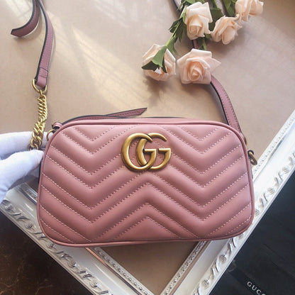 GGP70 Original leather And hardware 24-13-7CM bag