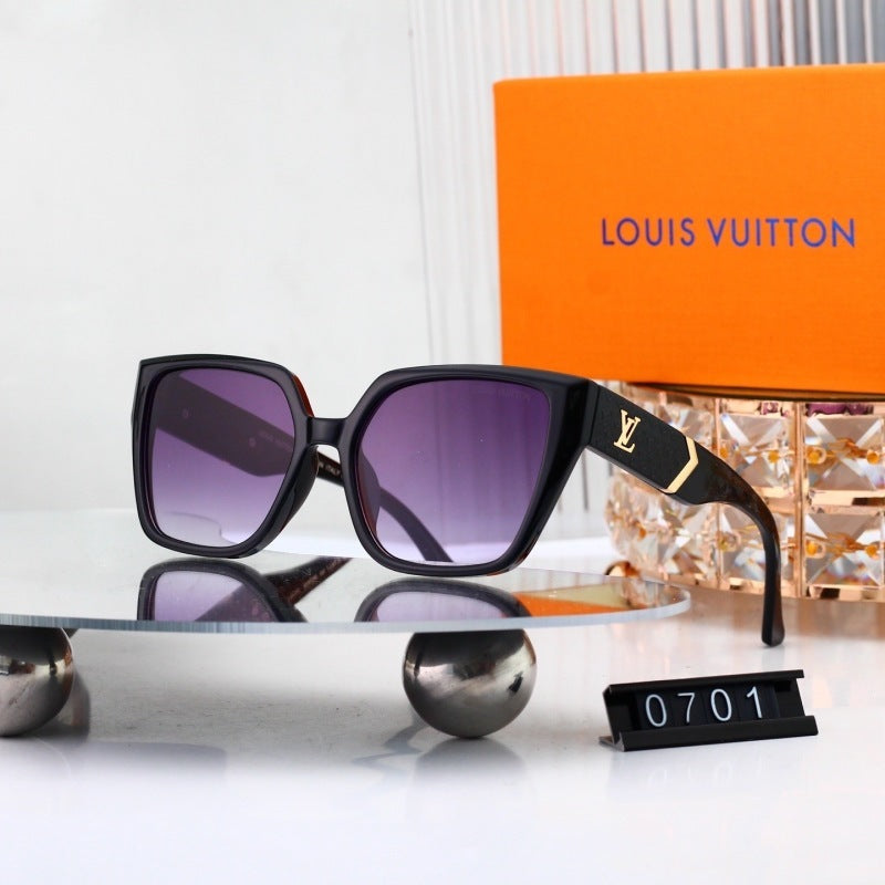 0701  Sunglasses with box