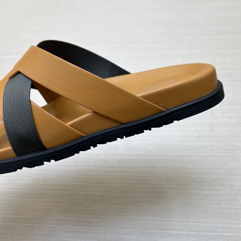 YHS5 Slippers Men shoes 39-46 With box