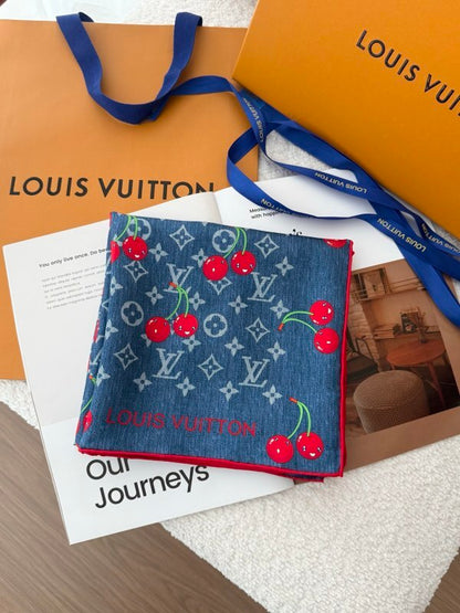 XLC12 Silk satin 90-90CM Scarf