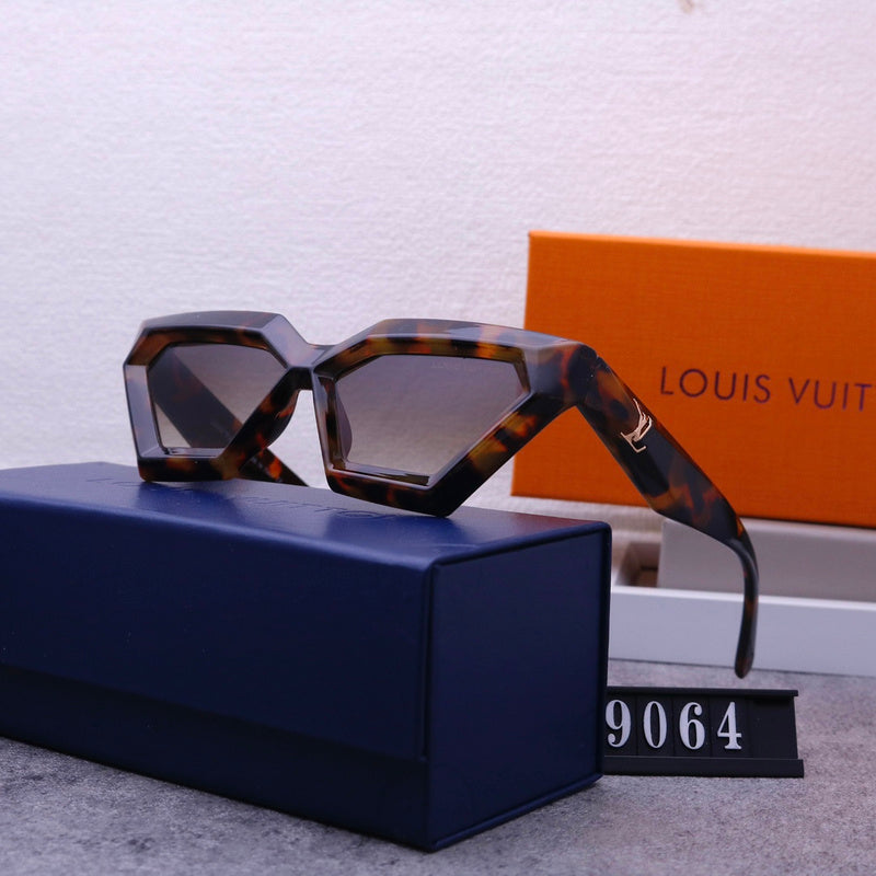 9064 Sunglasses with box