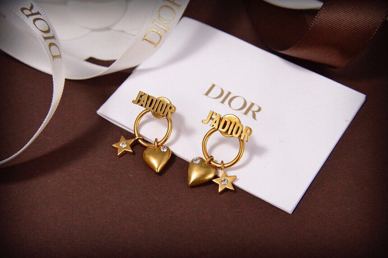 DE74 Classic women earrings  Jewelry