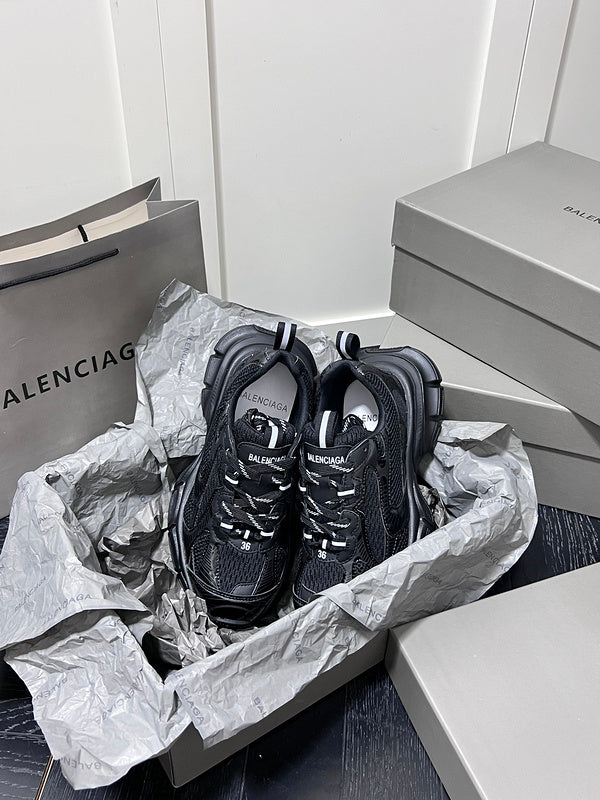 MBS9 Fashion women's and men's sneakers 35-44 shoes with box