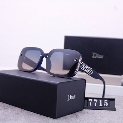 7715 Sunglasses with box