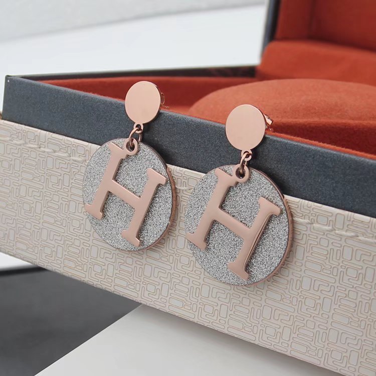 HE03 Fashion New Style Earring Jewelry