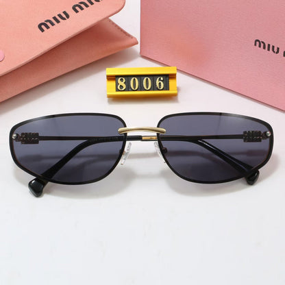 8006  Sunglasses with box