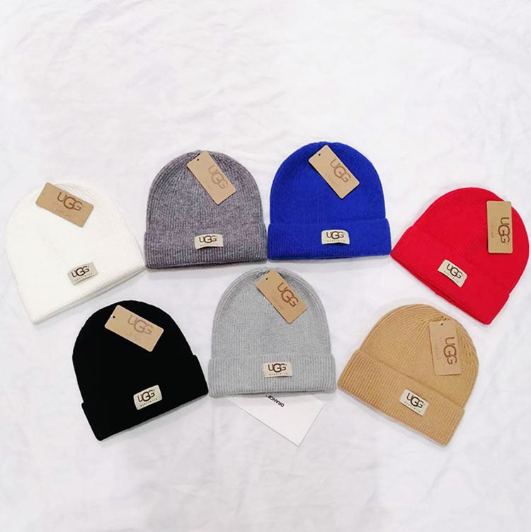 PUGH9  Core-knitted yarn hat