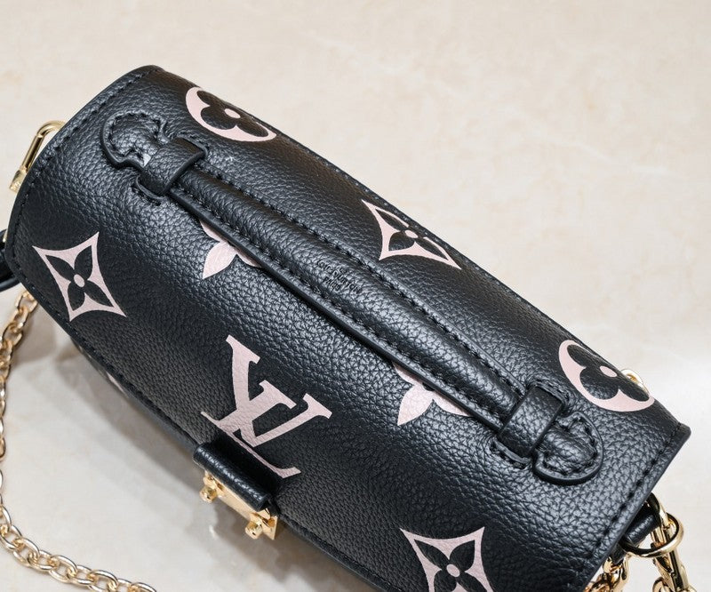 LLP040 Leather bag 21.5x13.5x6CM Bags