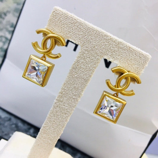 CHE32  Women's Square Diamond Metal Earrings  Jewelry