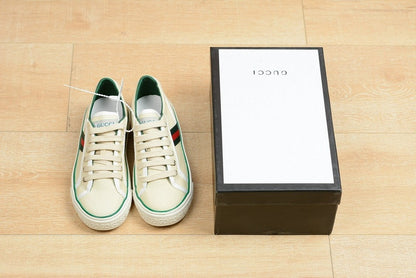 MGS17  Fashion women's and men's sneakers shoes 36-44