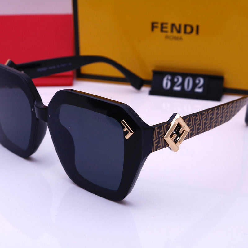 6202 Sunglasses with box