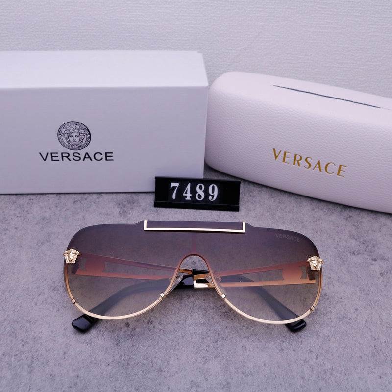 7489 Sunglasses with box