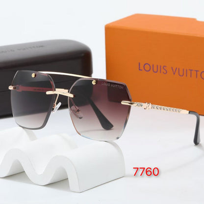 7760 Sunglasses with box