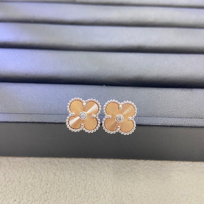 AVSE2   Medium size four-leaf clover earrings with diamond laser color separation jewelry