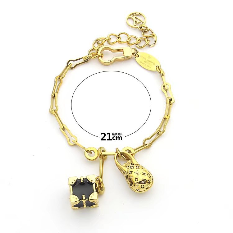 LVB04  Gift Box Pendant Bracelet Jewelry