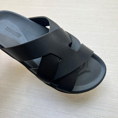 YHS1 Slippers Men shoes 38-46 With box