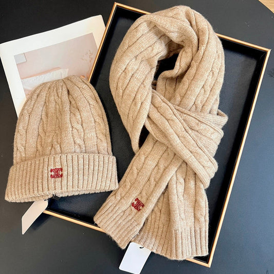 XCC42 Scarf And Hat 70% wool 30% rabbit hair