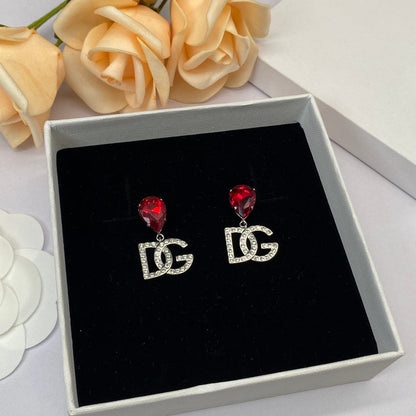 DGE8    Women's fashion earrings  Jewelry