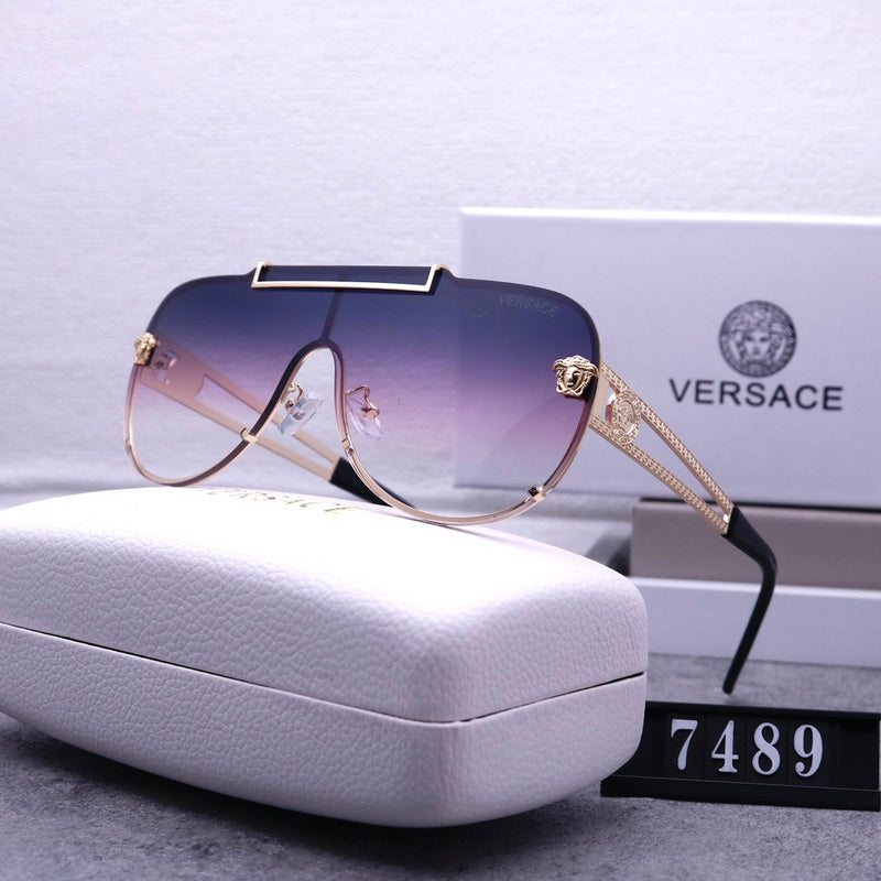 7489 Sunglasses with box