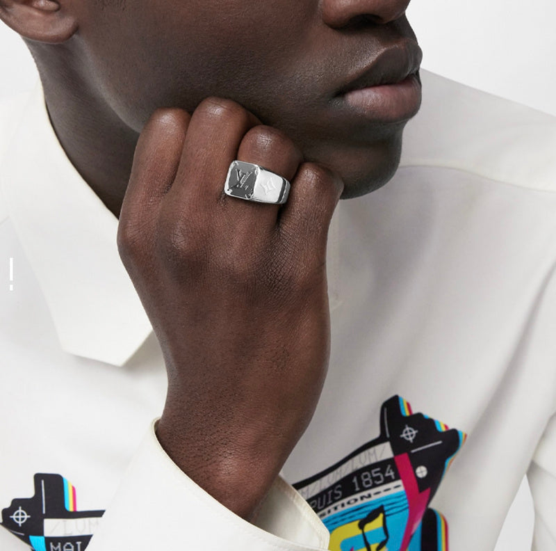 J139  Men's and women's titanium steel ring jewelry