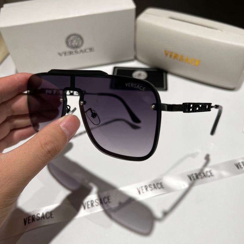 8844 Sunglasses with box