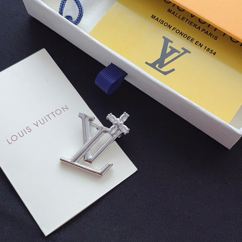 D181  New women's brooch jewelry