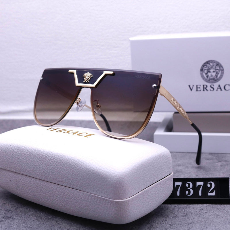 7372 Sunglasses with box