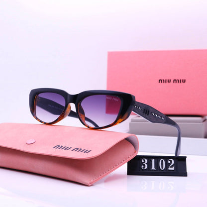 3102  Sunglasses with box