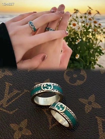 J145  Men's and women's vintage ring jewelry