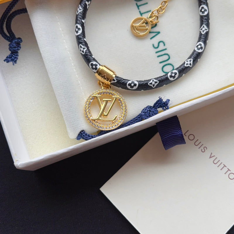 S435  Ladies' floral leather bracelet jewelry