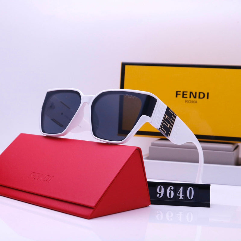 9640  Sunglasses with box