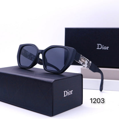 1203  Sunglasses With box