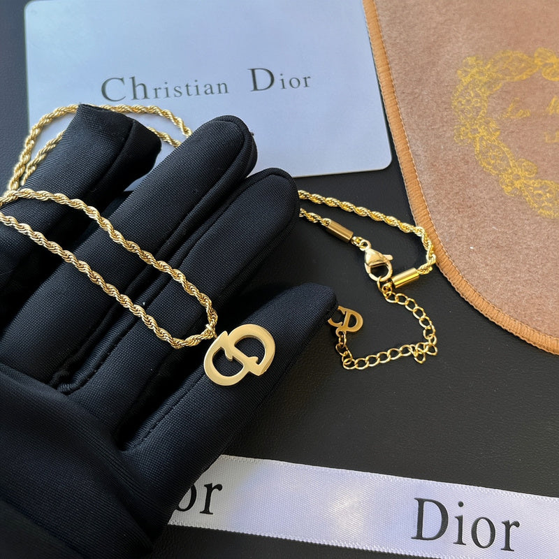 X480  Women's twist chain necklace jewelry